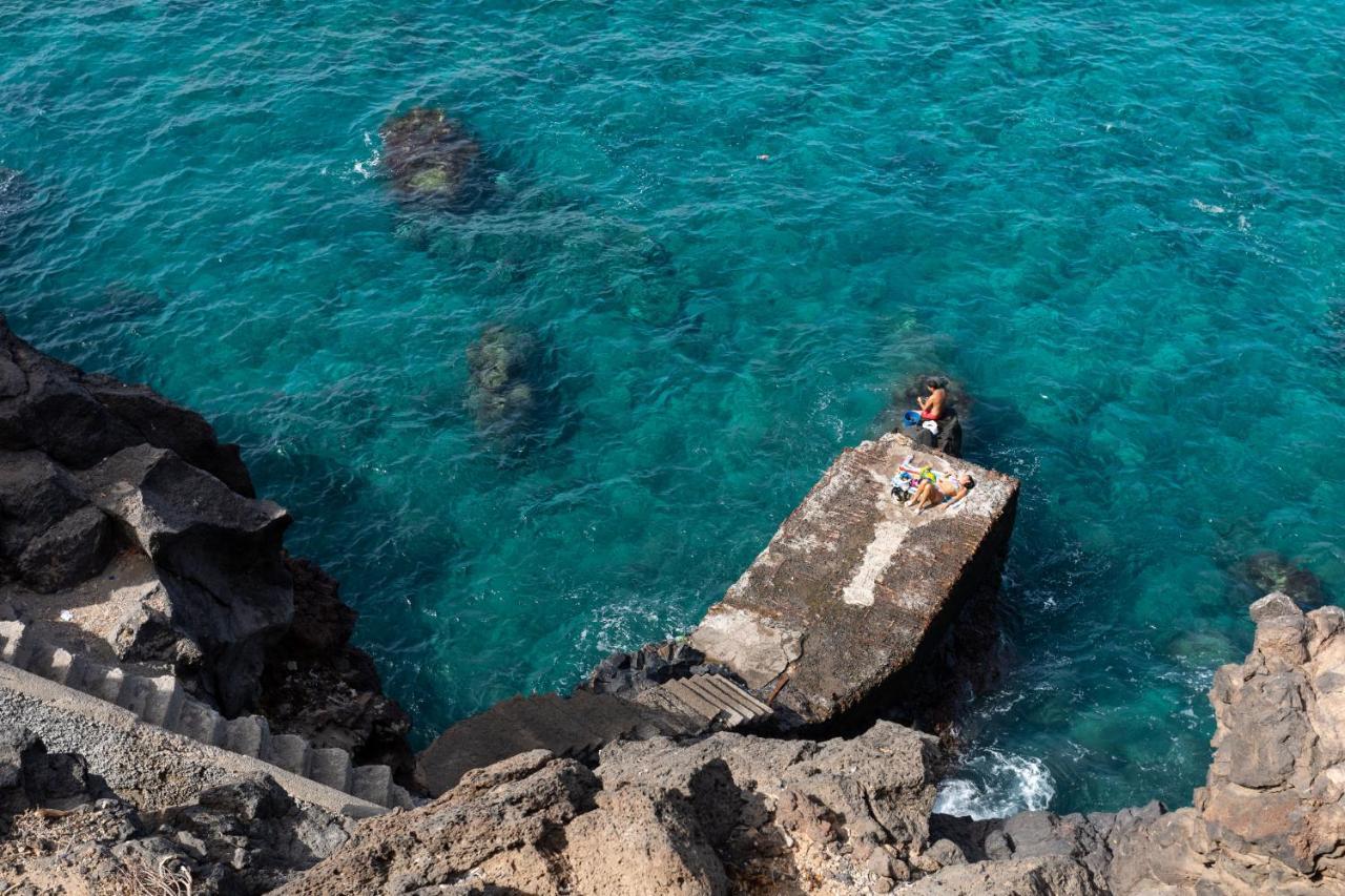 Amazing Seasights - Tenerife Costa Del Silencio Esterno foto